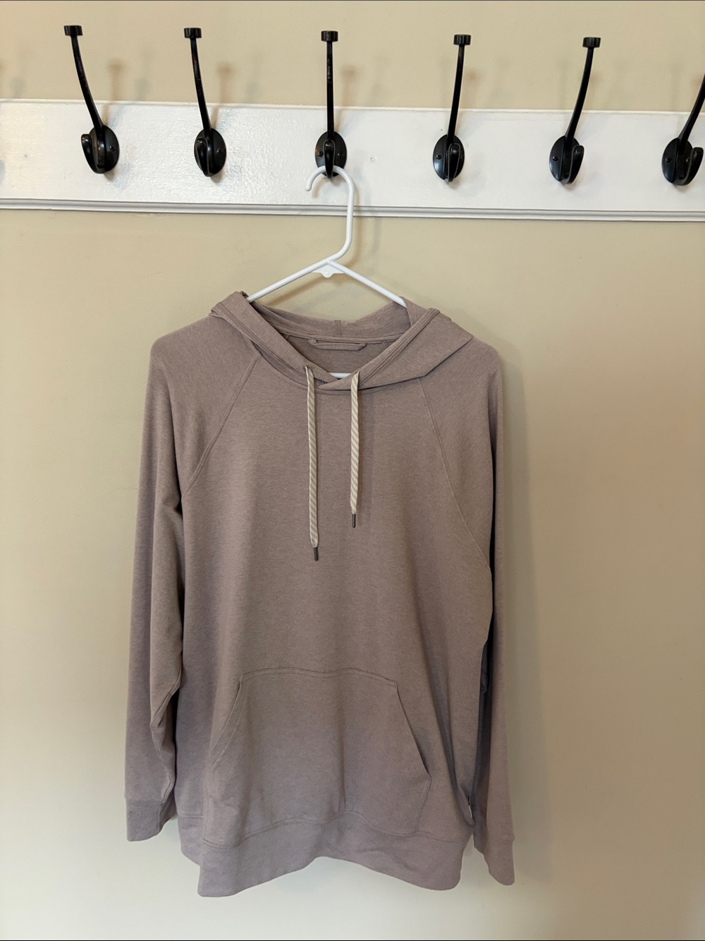 Vuori halo performance hoodie 2.0